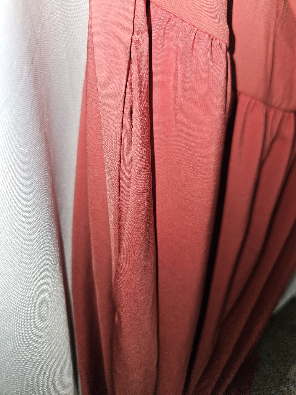 Breezeful™ Pocket Flowy Flare Maxi Quick Dry Casual Slip Dress in Dusty Rose - Picture 3 of 5